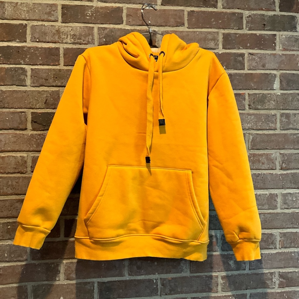 Joker Fabric Sweatshirt with Fleece Lining Very Heavy & Thick Sz M